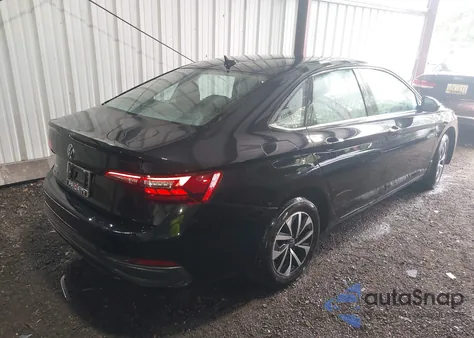 2023 Volkswagen Jetta 1.5T S из США, поврежденный, VIN 3VW5M7BU8PM019113